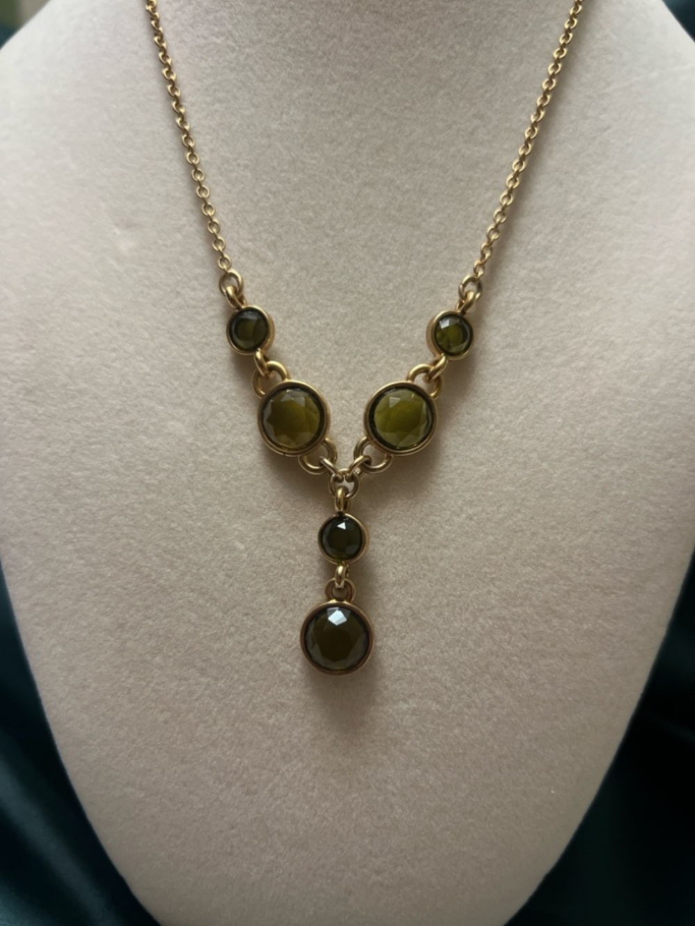 Vintage Gold-Tone Necklace Bezel Olive Green Faceted Stones